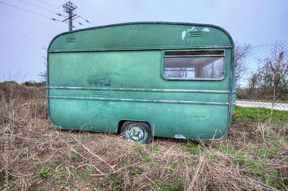 France, caravane abandonnée