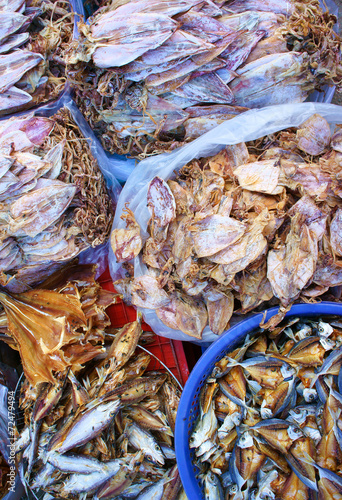 Dried shredded squid, seafood product