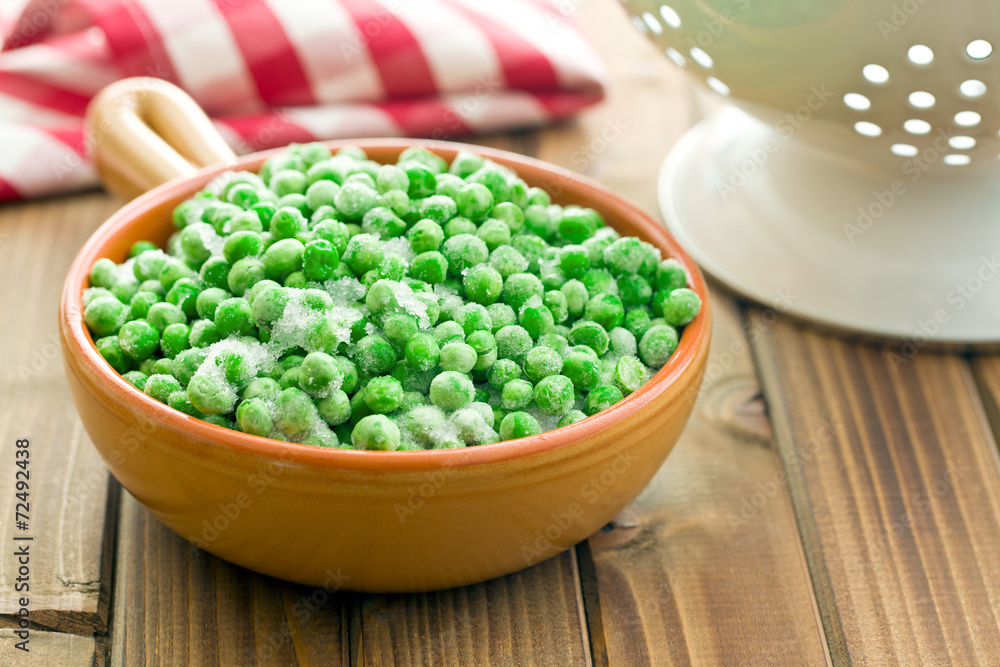 frozen peas frozen peas