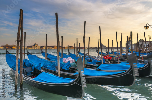 Sunset Gondola Venice © mgsanpedro