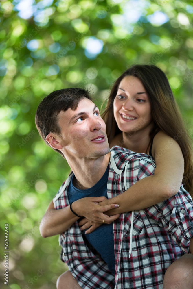 Obraz premium Happy young couple outdoor