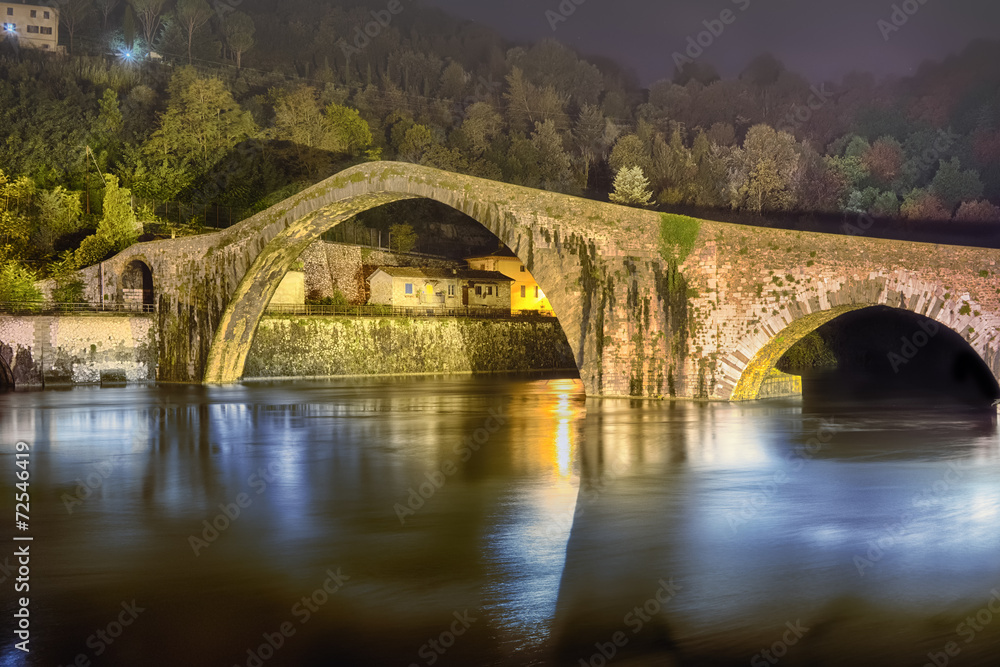 Ponte del Diavolo Toscana Italia