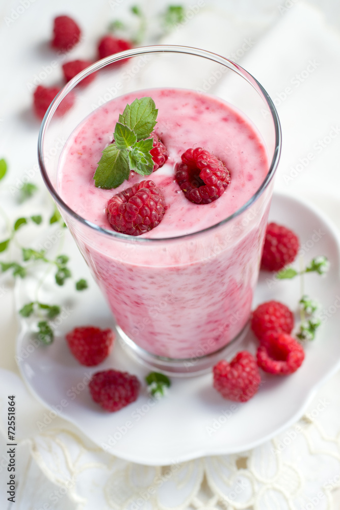 fresh fruit yogurt with berries in glass fresh fruit yogurt with berries in glass