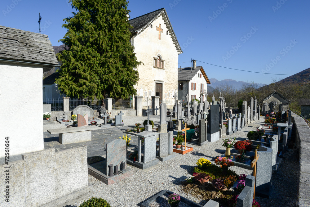 Obraz premium The church of San Michele at Palagnedra on Centovalli valley