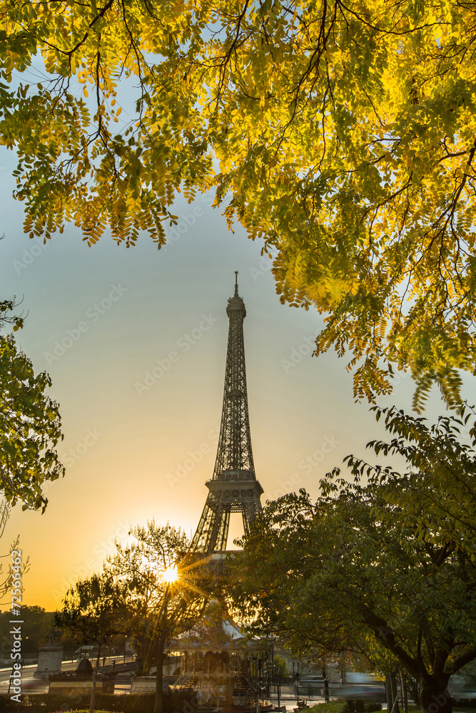 saison d'automne PARIS