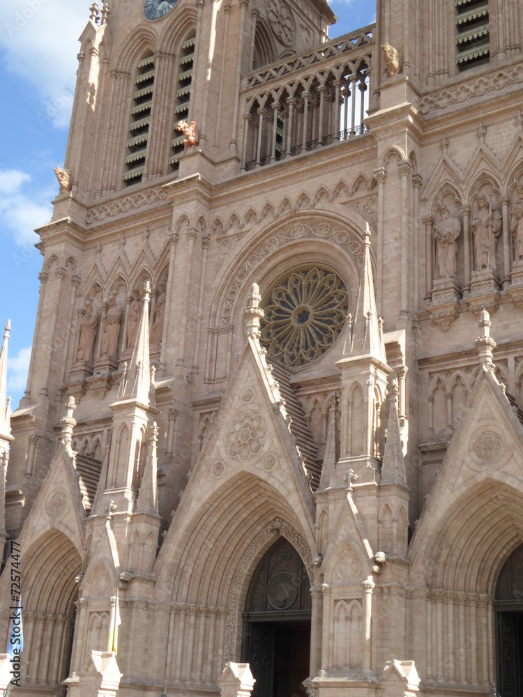 Basilica Nuestra Señora de Lujan, Detalle, Buenos Aires