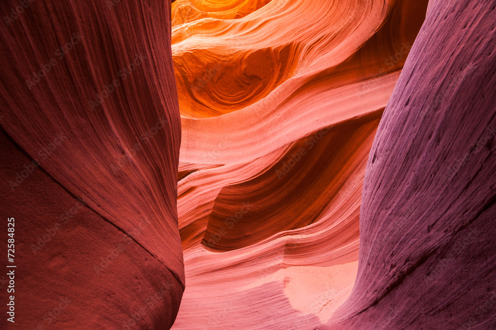 Obraz premium Sandstone pattern in lower Antelope canyon, Page, Arizona