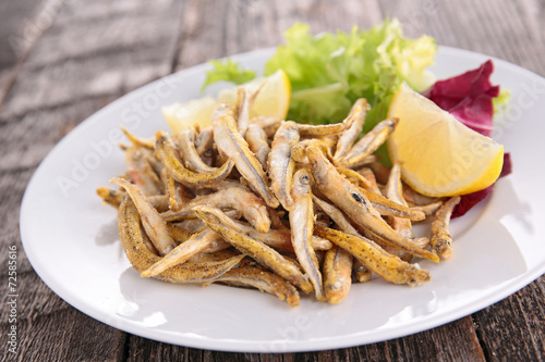 fried fish and salad