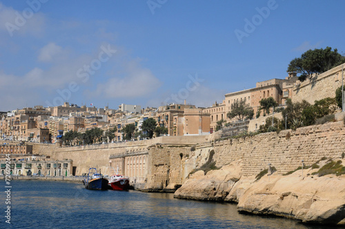 Malta, the picturesque bay of Valetta photo