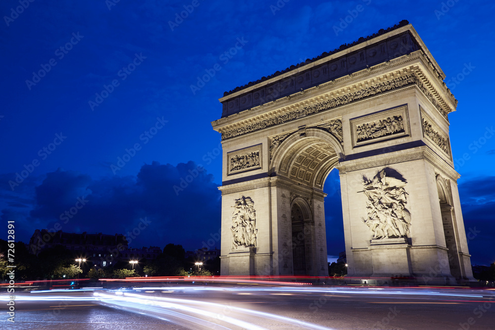 Arc de Triomphe in Paris, lights at night Arc de Triomphe in Paris, lights at night