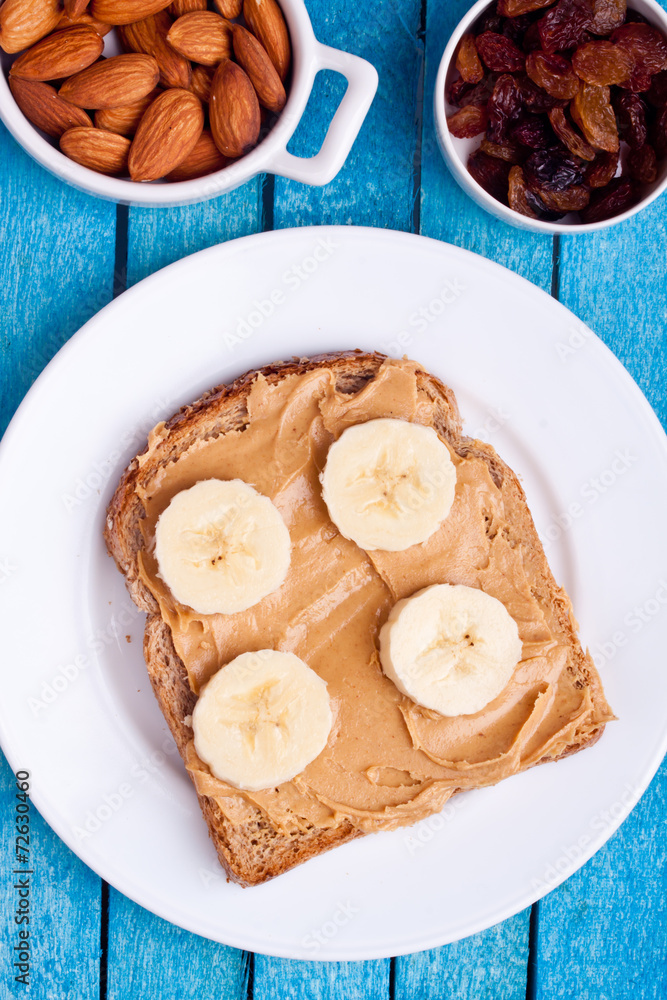 peanut butter bread with banana