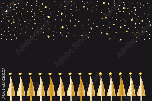 Goldene Christbäume mit Sternen vor schwarz