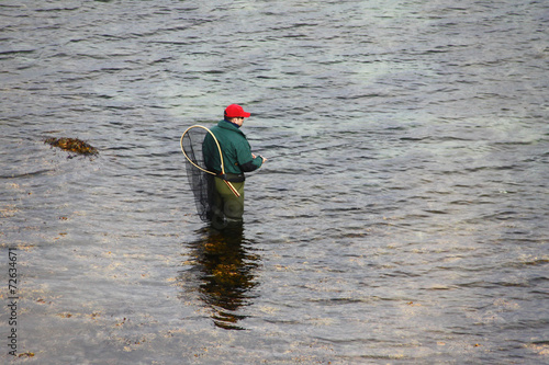Angler Meerforelle