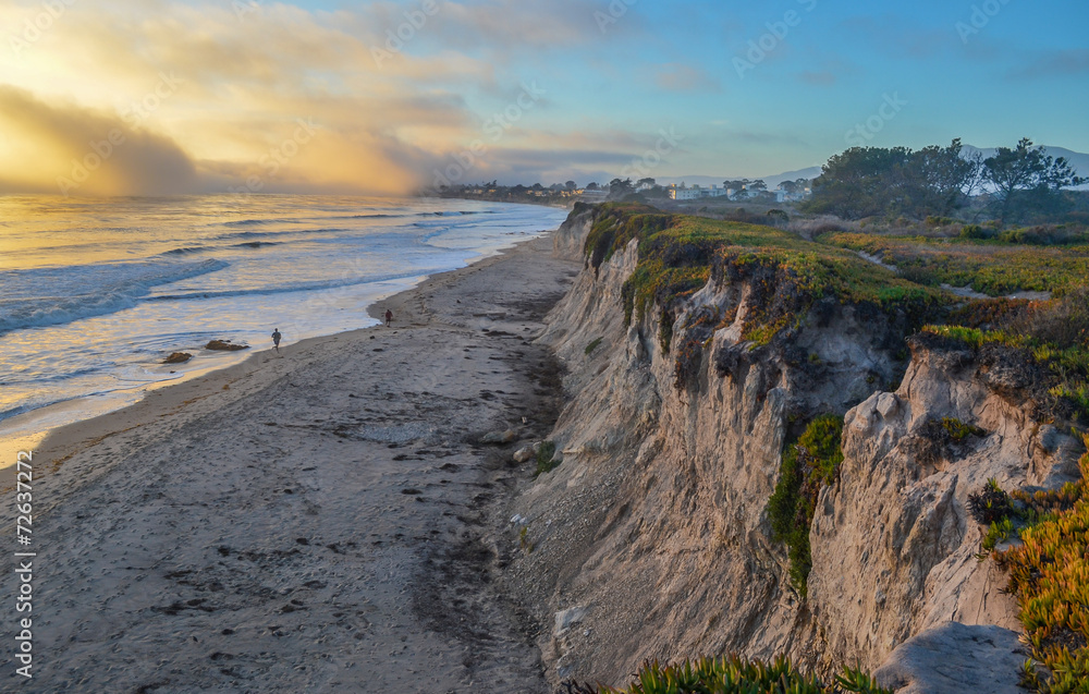 Φωτογραφία Pacific coast near Santa Barbara, California