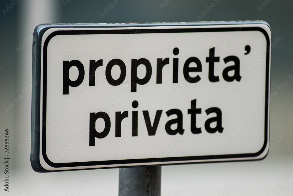 Diritto Di Accesso Alla Proprietà Privata Segnaletica, cartello stradale proprietà privata Stock Photo | Adobe Stock