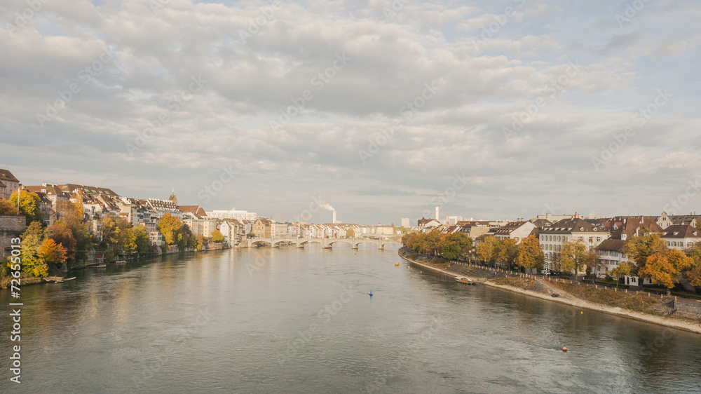Basel, Altstadt, Rhein, Rheinbrücke, Rheinufer, Herbst, Schweiz