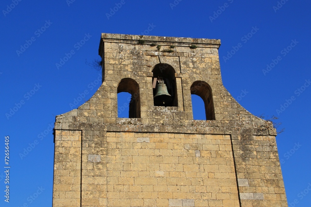 Eglise d'Aubas (Dordogne)