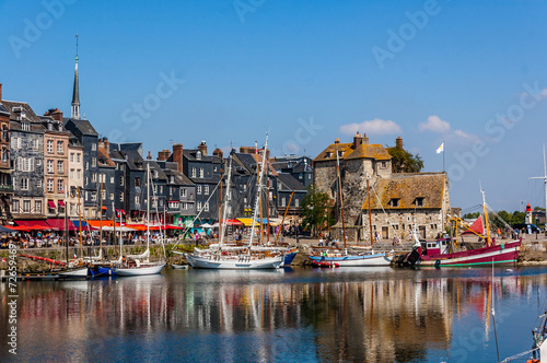 Fotografi 4824 Honfleu Vieux Bassin - Lieutenance