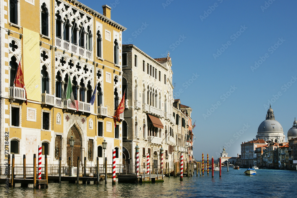 Venedig, Canal Grande mit Palästen und  Santa Maria della Salute