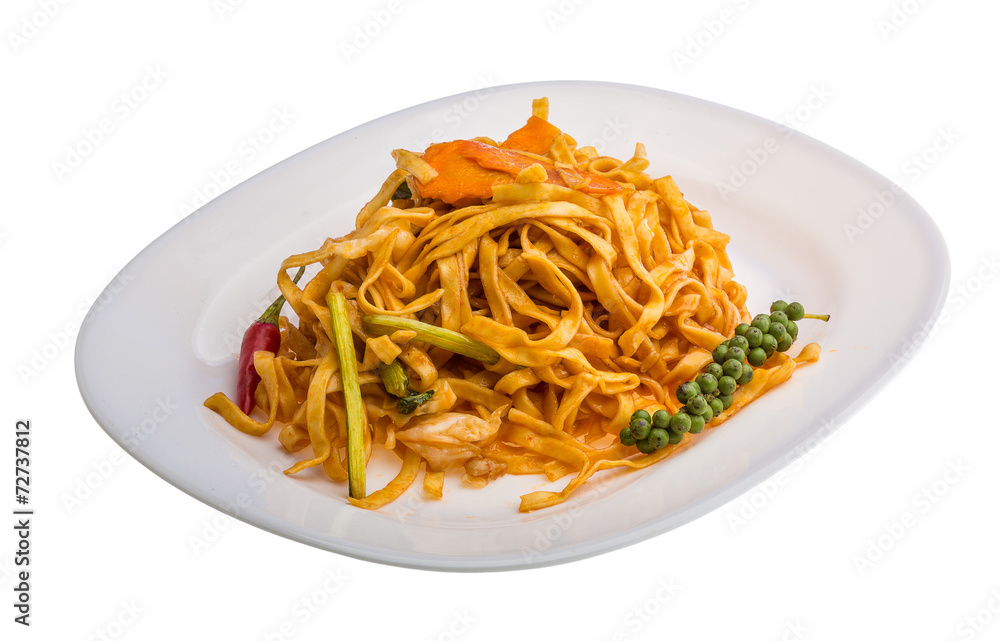 Fried noodles with vegetables