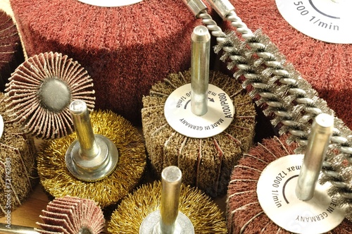 Schleifmittel diverse Ausführungen