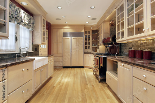 Kitchen with oak wood cabinetry