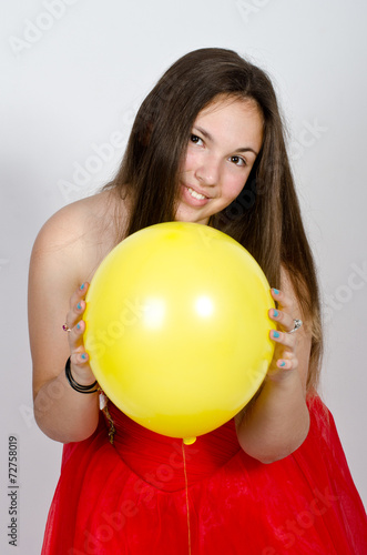 девушка с шарами © vladimirvu