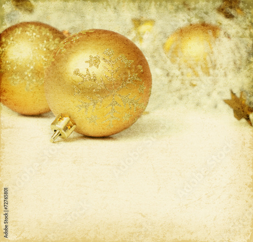 Christmas balls with tinsel