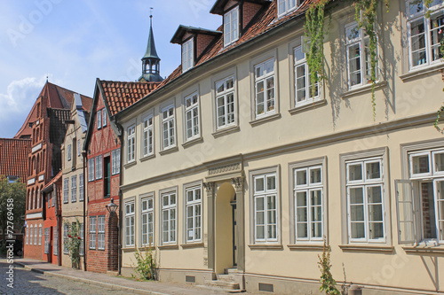L  neburg  Gasse in der Altstadt  Niedersachsen 