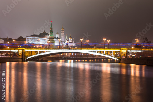 Москва. Большой Каменный Мост. Крем © Кенгу