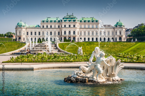 Obraz na płótnie Schloss Belvedere in Vienna, Austria w salonie
