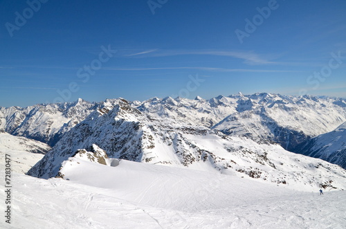 Alpine ski resort in Sölden in Otztal Alps, Tirol, Austria © lucazzitto