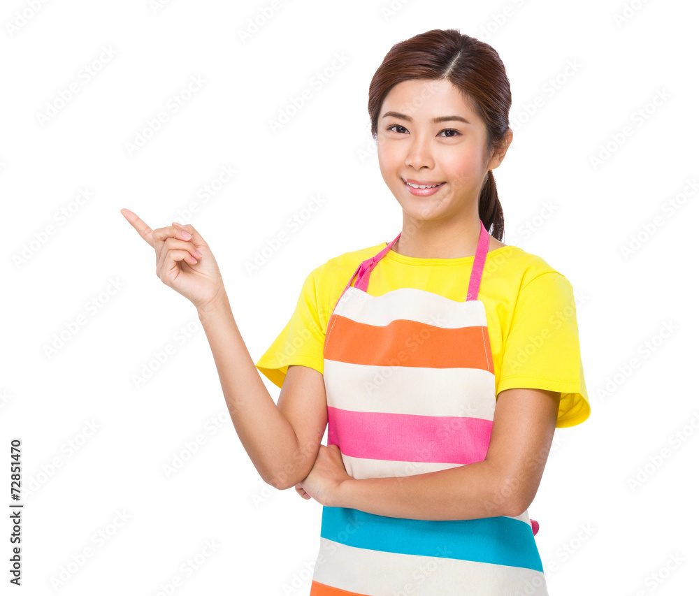 Housewife with finger point up