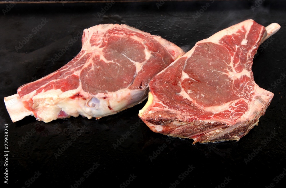 côtes de boeuf à la plancha, grillade de boeuf côtes de boeuf à la plancha, grillade de boeuf