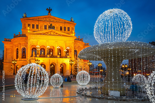 Alte Oper in Frankfurt photo