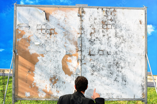 Werbetafel ohne Plakate