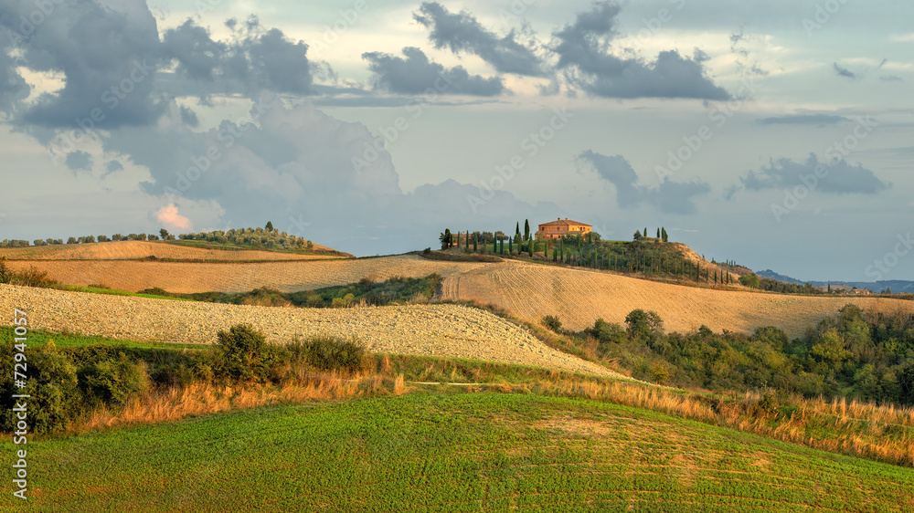 Fototapeta premium Toscania, Włochy, Krajobraz wiejski