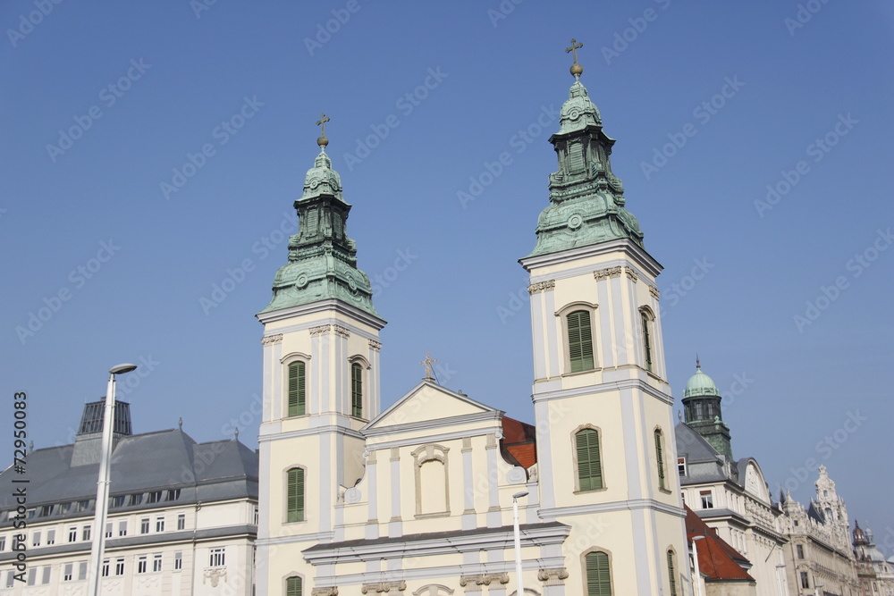 Fototapeta premium Eglise Notre-Dame-de-l'Assomption à Budapest, Hongrie