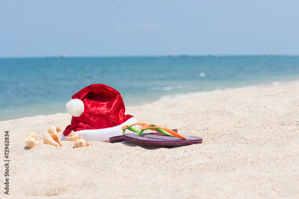 Tropical Christmas on a tranquil beach Tropical Christmas on a tranquil beach