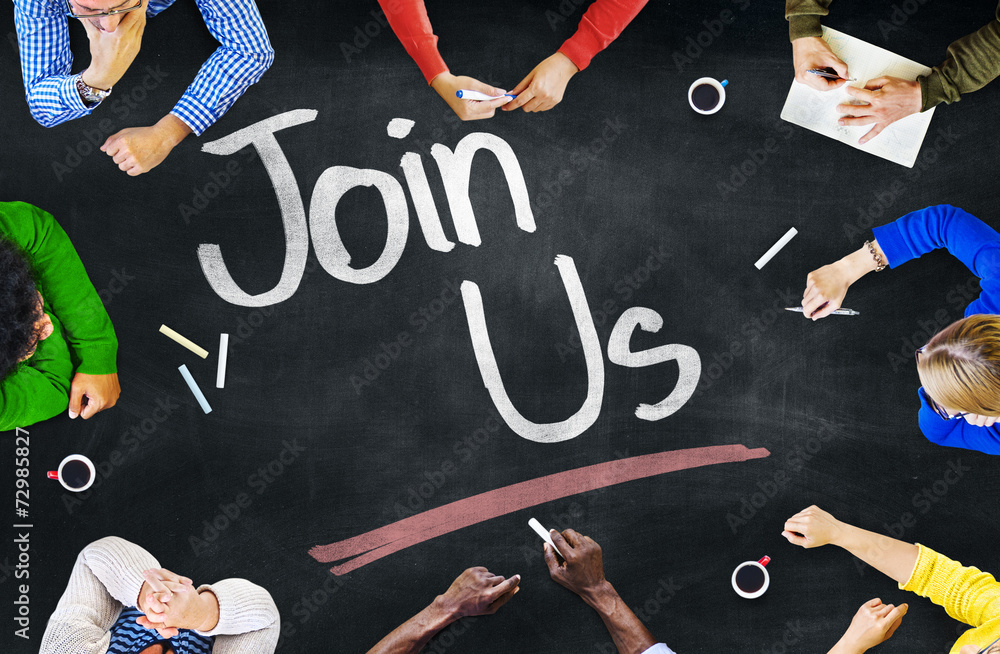 © Rawpixel.com - Multiethnic People Discussing About Invitation © Rawpixel.com - Multiethnic People Discussing About Invitation