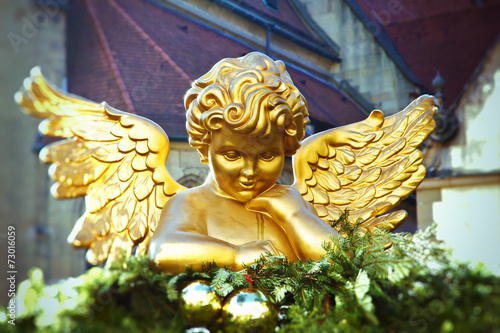 Weihnachtsengel auf dem Stuttgarter Weihnachtsmarkt photo