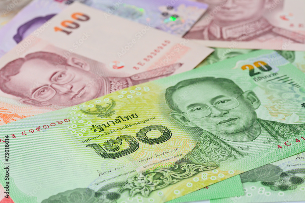 Obraz premium Thai banknotes (baht) for money and business concepts