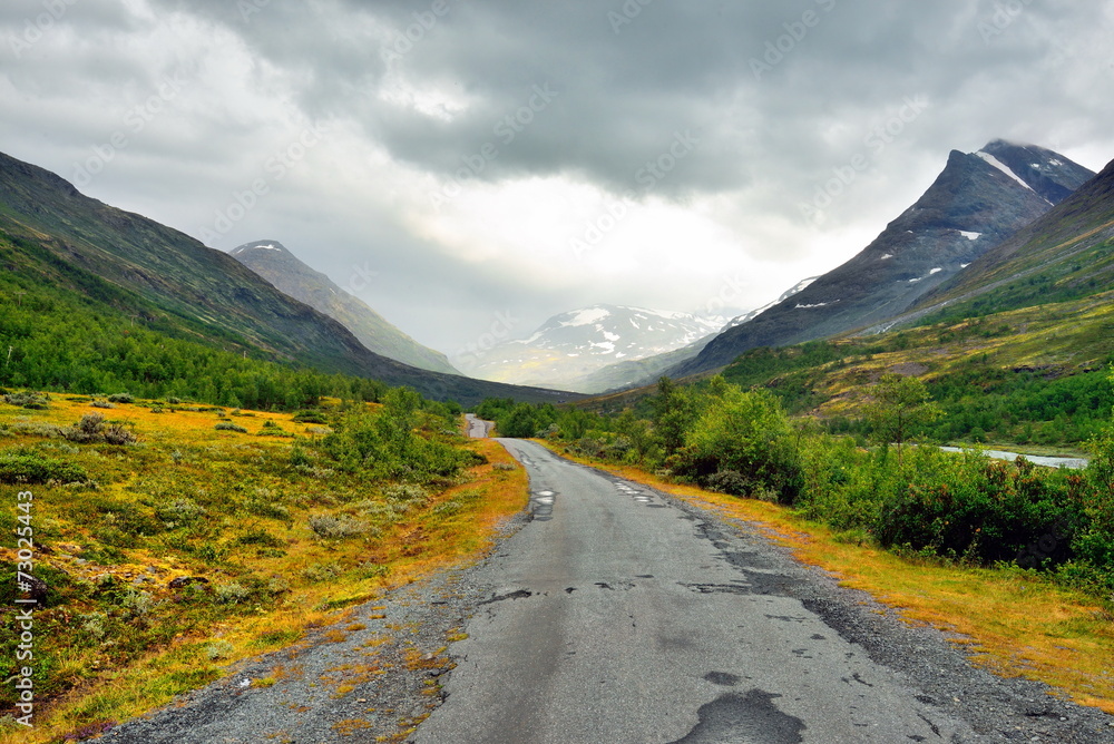 Obraz premium Norwegia , góry, krajobraz wiejski