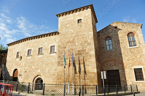 Palacio de la Presidencia, Gobierno de Extremadura, España photo