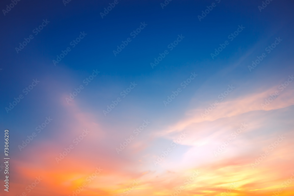Obraz premium Tło nieba na zachód słońca