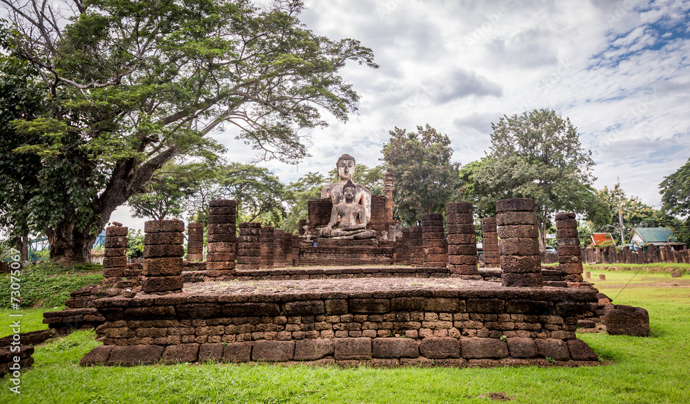 Wat Phra Sri Rattana Mahathat in Si Satchanalai historical park Wat Phra Sri Rattana Mahathat in Si Satchanalai historical park