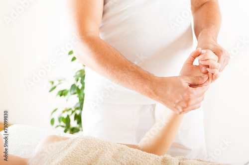 Wallpaper Mural Hand Massage Torontodigital.ca