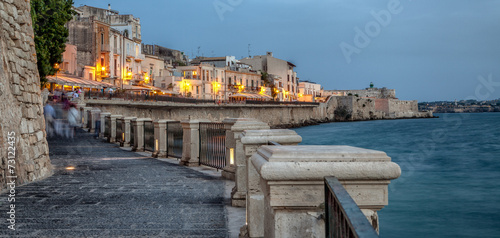 Fotografi Ortigia waterfront in the city of Syracuse