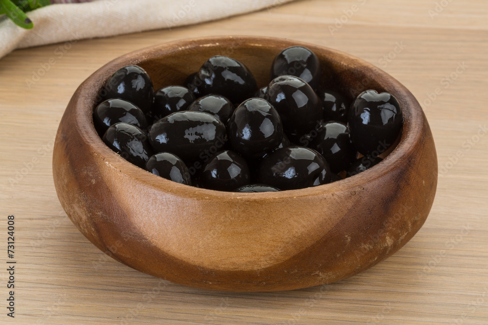 Black olives Black olives
