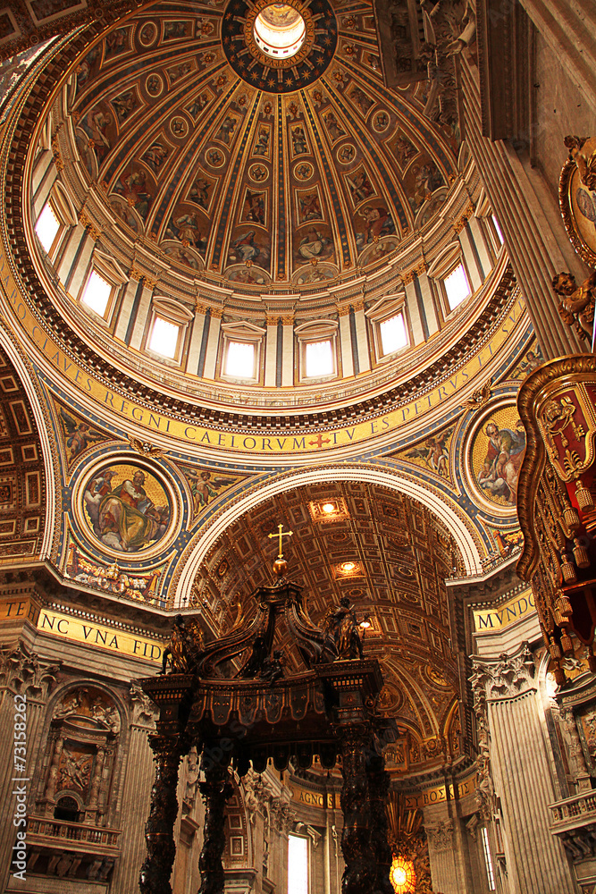 Obraz premium St. Peter's Square, Vatican City. Ceiling interior.